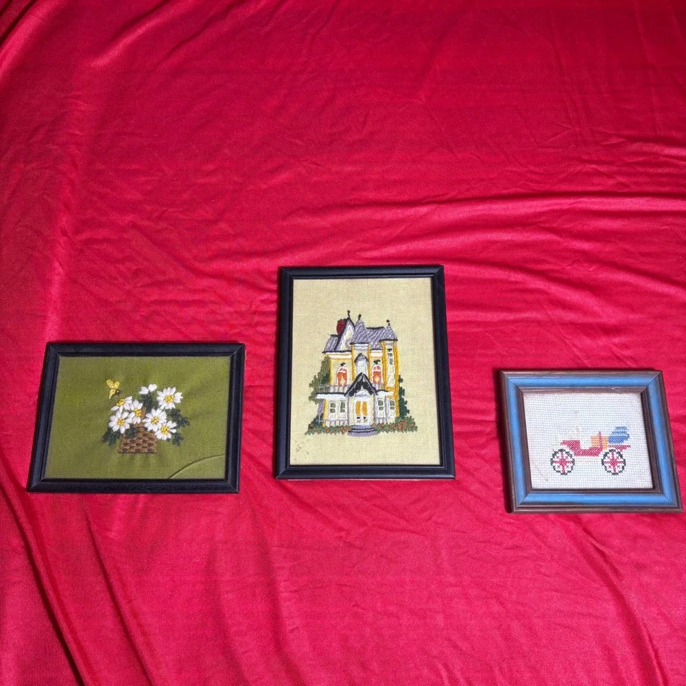 Vtg Handmade Crewel Embroidery Needlework Trio Victorian House Daisies Carriage